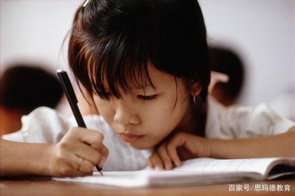 孩子不会写抗击疫情的作文?把握这3点要素,他一定会写得很好