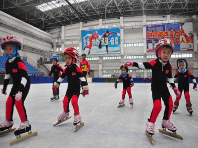 滑冰 第一次滑冰作文400字