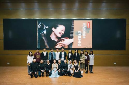 “疫”线面孔读后感｜杭州市崇文实验学校四（5）班张睿妍：她不仅是我的母亲，更是一名抗疫战士