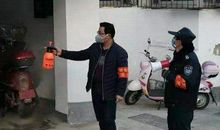 病虐桀桀危亡处，吾心灼灼护国安 抒情诗