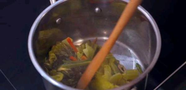 宅家很无聊？来次“大厨养成记”！丨学生抗疫主题作文 6