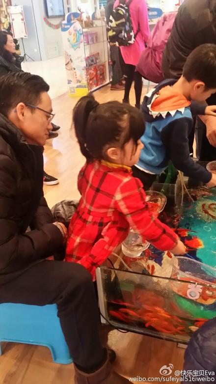 “疫”线面孔读后感｜杭州市安吉路实验学校205班刘子琪：忙碌的爸爸