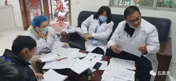 笔触│中学娃作文：你们是石泉的白衣卫士 10