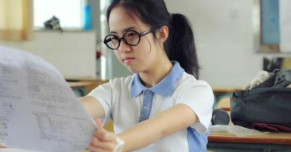 中学生写好作文先要避开五大失败语言 1