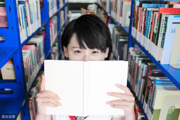 原创 高考作文模拟，满分作文点评：《腹有诗书，脚踏实地》 3