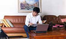 原创 高考作文模拟，满分作文点评：《腹有诗书，脚踏实地》