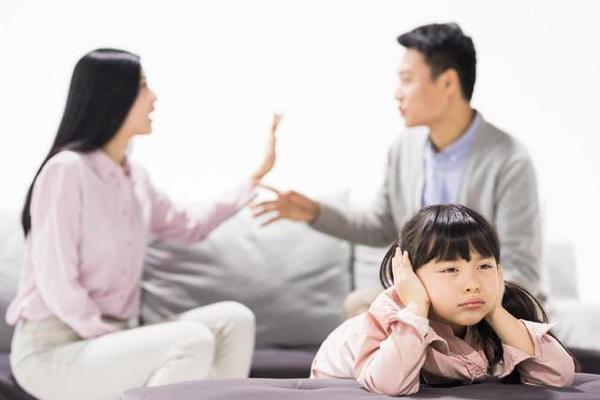 小学生满分作文《孤独》,全文没有提到“孤独”二字,却让人泪目