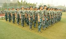 大学军训感言结尾_200字