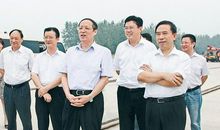 一马当先·飞越的马鞍山_1200字