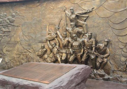 关于战争的构成：关台二庄战争纪念馆_1000字