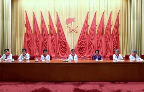 弘扬真善美，实现中国梦_900字