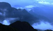 畅游峨眉山_600字