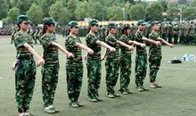 军训优美段落 ：新生军训日志段落_800字