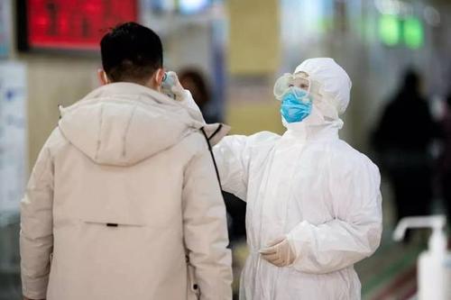 大二诗歌：抗击流行病_350个单词