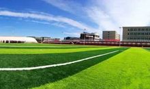 [原创达人] 学校的大操场_750字