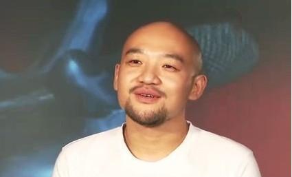 高考期间如履薄冰的母女关系如何揭露？