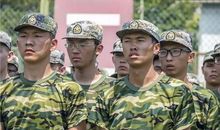 吃苦也是一种享受（军训日记）_2000字