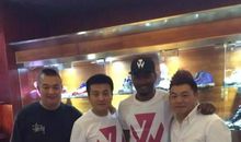 “篮球迷”爷爷_350字