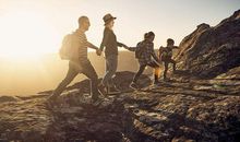 2017高考话题作文：学会乐观面对困难