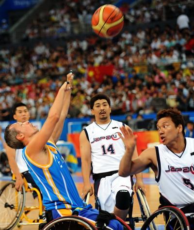 我的篮球梦想_1200字