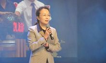 尊敬的母亲_100字