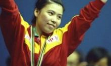 关于偶像的作文：邓亚萍_500字