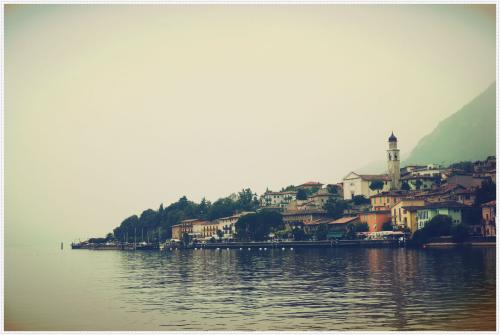 [2013夏季随笔]阅读《安妮日记》后感想_700字