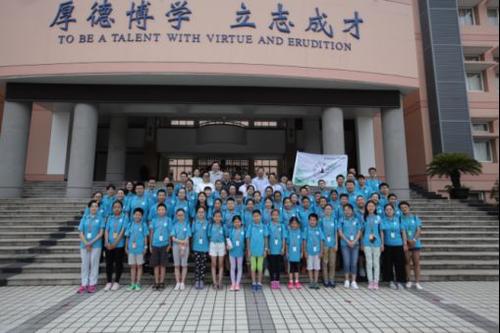 茅盾大学青年文理学院优秀作品：夏日风景