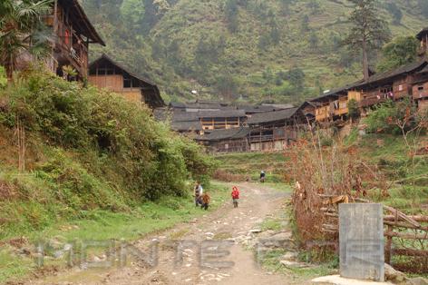 雷公山顶井的传说