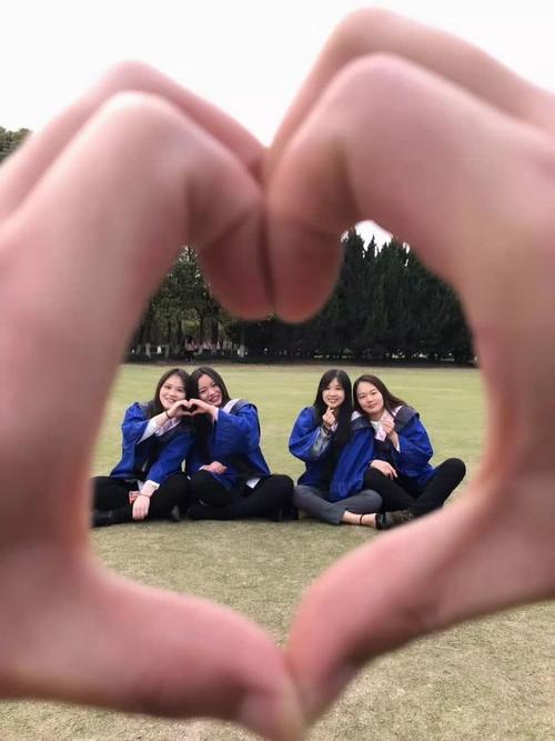 充满校园记忆_700字