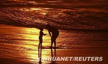 让夕阳因你而红_900字