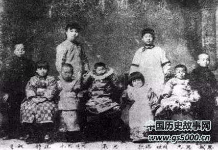名人爱国故事：梁启超不够，哥们“一气” _700字