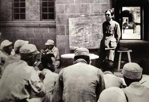 茅盾青年艺术学院优秀作品：莫斯