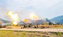 七个炮团齐射一座孤山_1000字