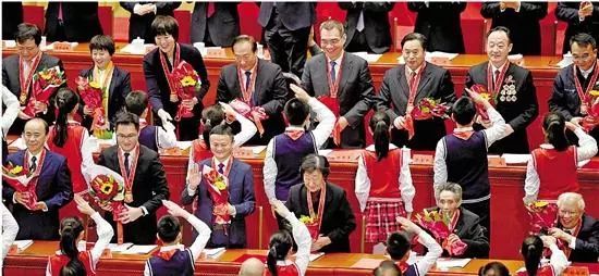 家乡在改革开放中前进_550字
