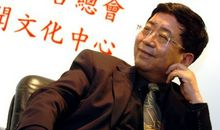 建国60周年文化名流：余秋雨_750字