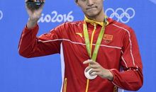 时事论据素材：孙杨亚运夺冠，升旗小插曲彰显爱国心_1000字