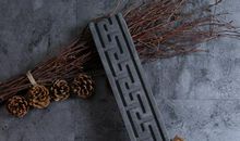 偷偷翻越那座东墙_800字