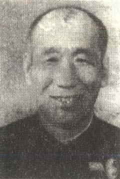 新中国十大劳动模范：孟泰_1200字