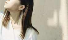 一个喜欢向着阳光睡觉的女孩_700字