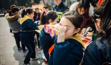 学雷锋，做有道德的人_650字