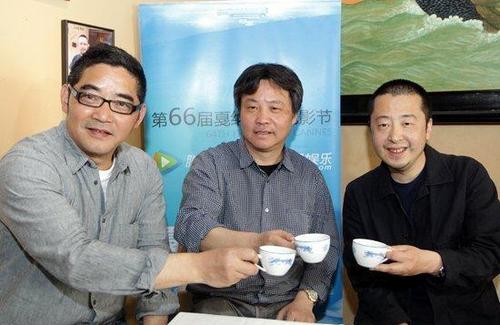 茅盾大学青年文理学院优秀作品：多彩青年