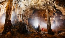 奇异的腾龙洞_800字