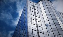 在高楼之下_900字