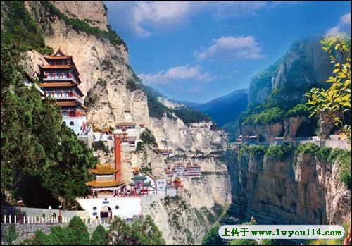 [清明节]那年，面山，六流，你是远离人的地方_1500字
