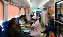 表现奉献精神的诗句_400字