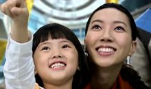 高一议论散文：微笑面对_700字