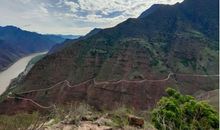 那条崎岖的路_500字