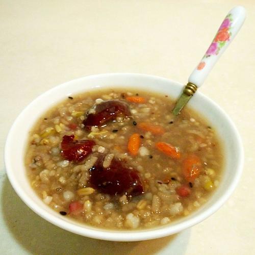 如何制作腊八粥_750个单词