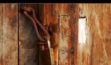 [电影征文] 再见熟悉的老屋_1500字